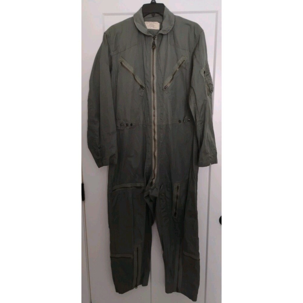 Vintage USAF Flight Suit Mens K-28 Coveralls Jumpsuit 1968 S/M Regular Military